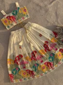 Girls Off-White Floral Embroidered Lehenga Choli Set